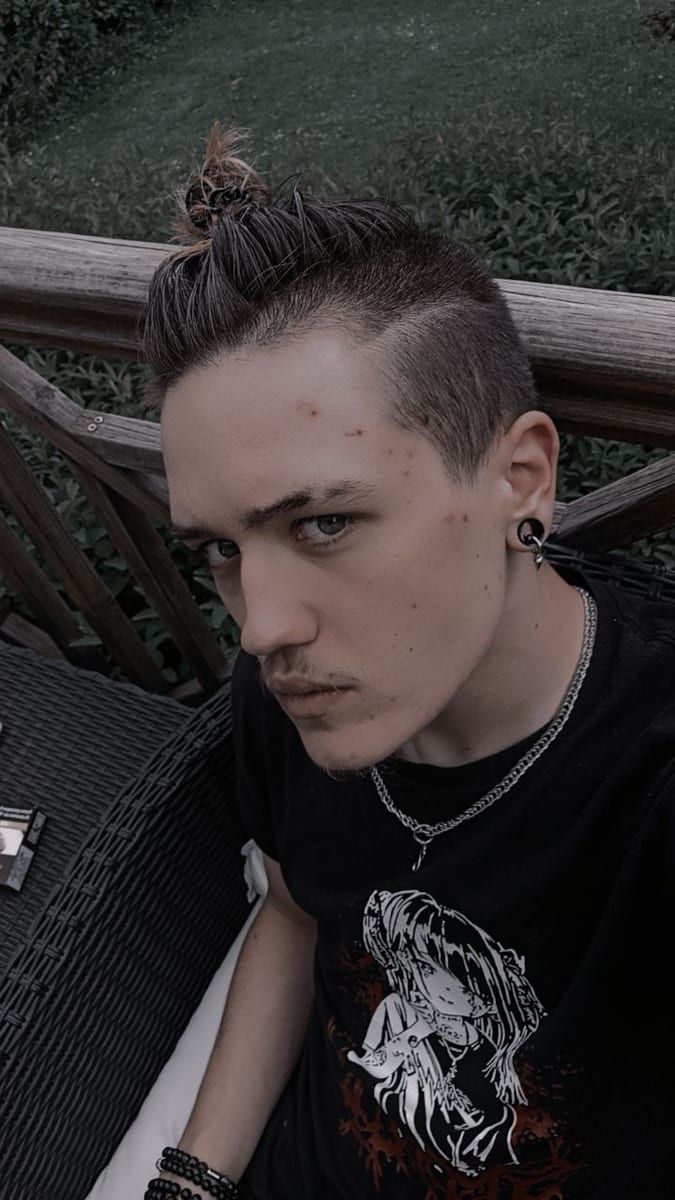 Profil de Sosthene